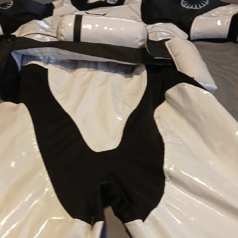 Disney Black and White Apparel - Picture 9 of 11
